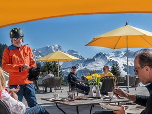 Sonnenterrasse im Winter - Alpenresort Walsertal
